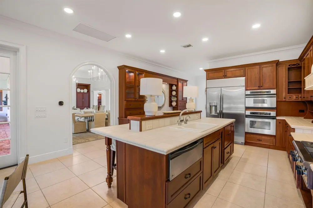 1100 Carolina Circle SW Vero Beach, FL 32962