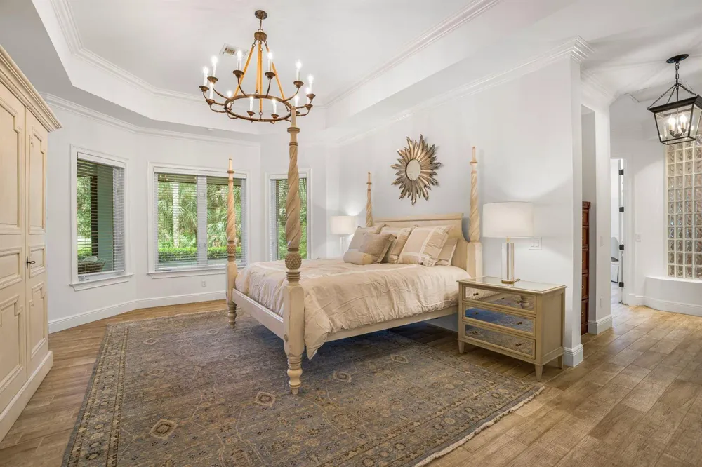 1100 Carolina Circle SW Vero Beach, FL 32962