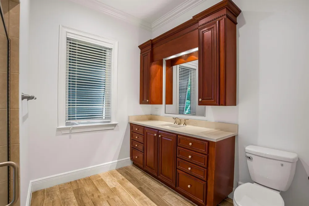 1100 Carolina Circle SW Vero Beach, FL 32962