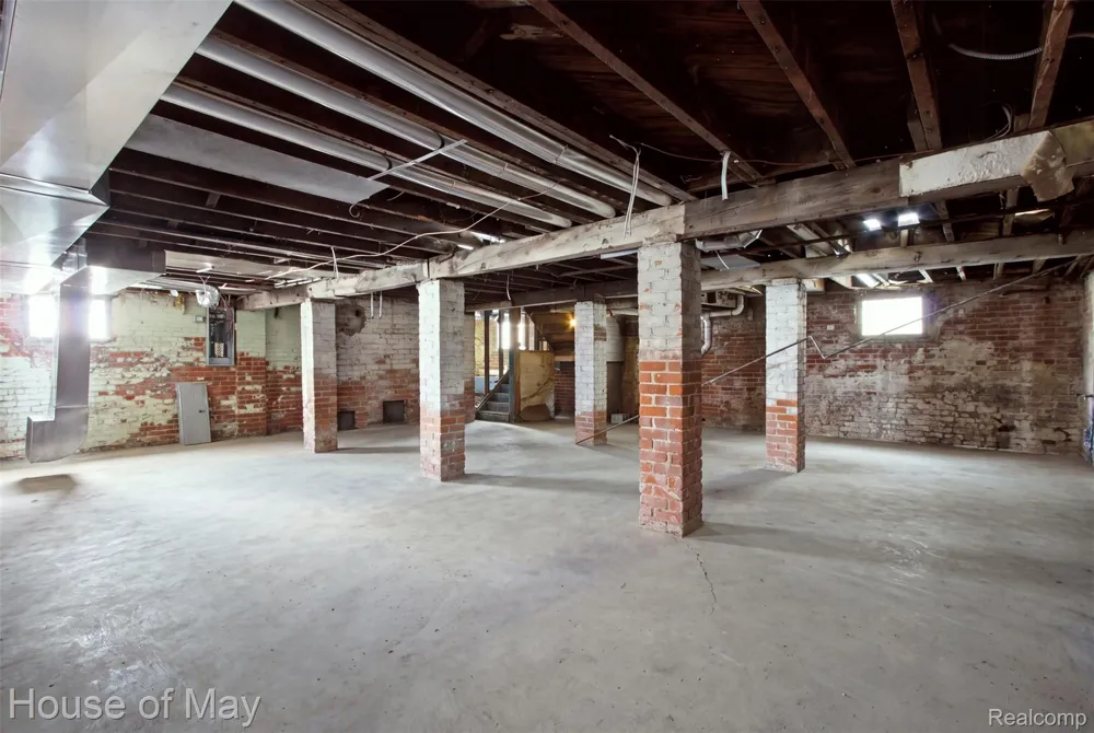676 Atkinson Street Detroit City, MI 48202