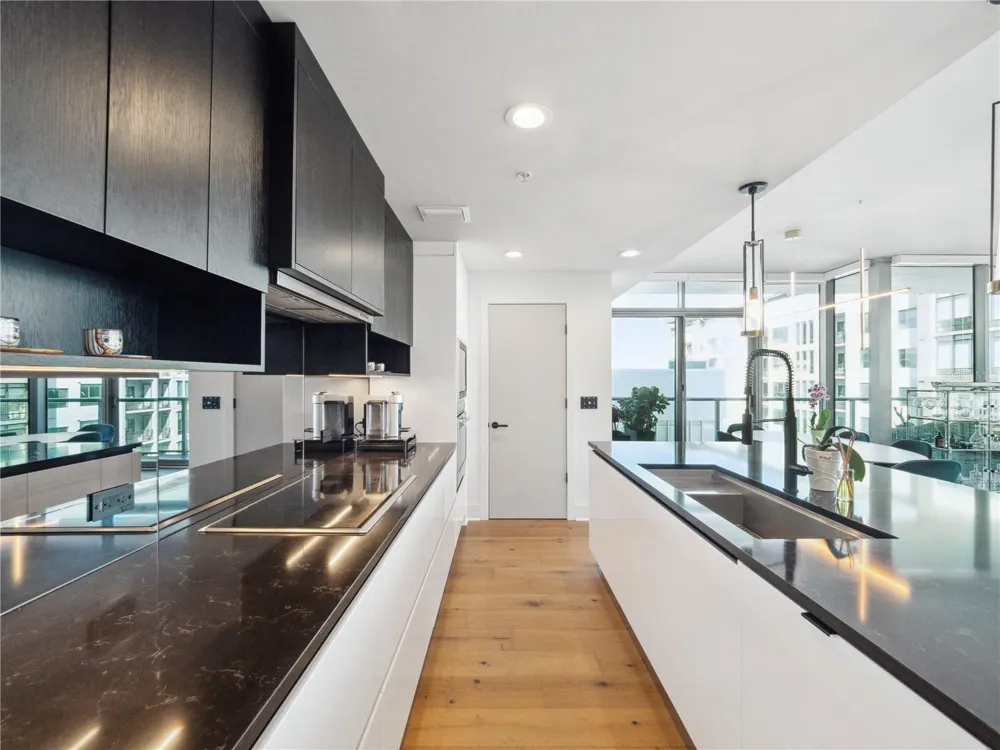 260 S OSCEOLA AVENUE #1001 Orlando, FL 32801