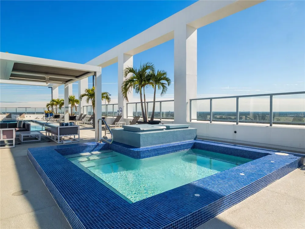 260 S OSCEOLA AVENUE #1001 Orlando, FL 32801