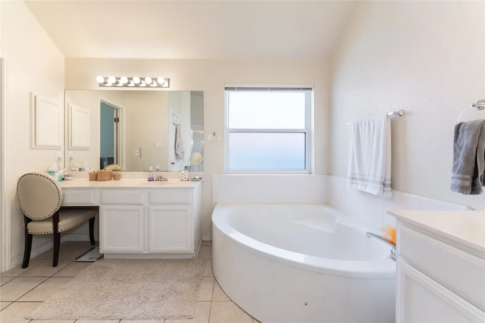Address Not Shown Austin, TX 78739