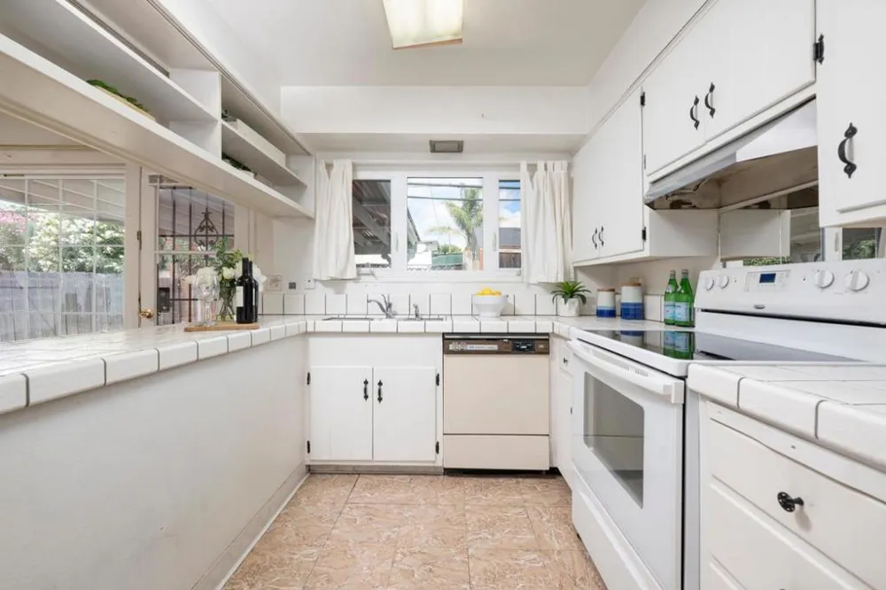 3277 Rocky Mountain Drive San Jose, CA 95127