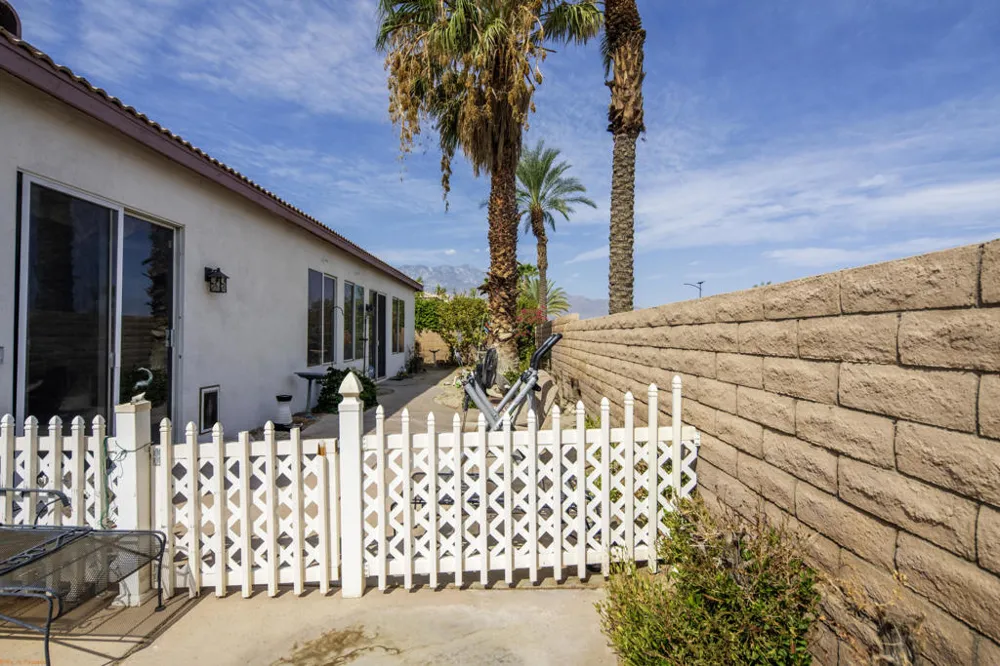 69286 Sawgrass Road Cathedral City, CA 92234