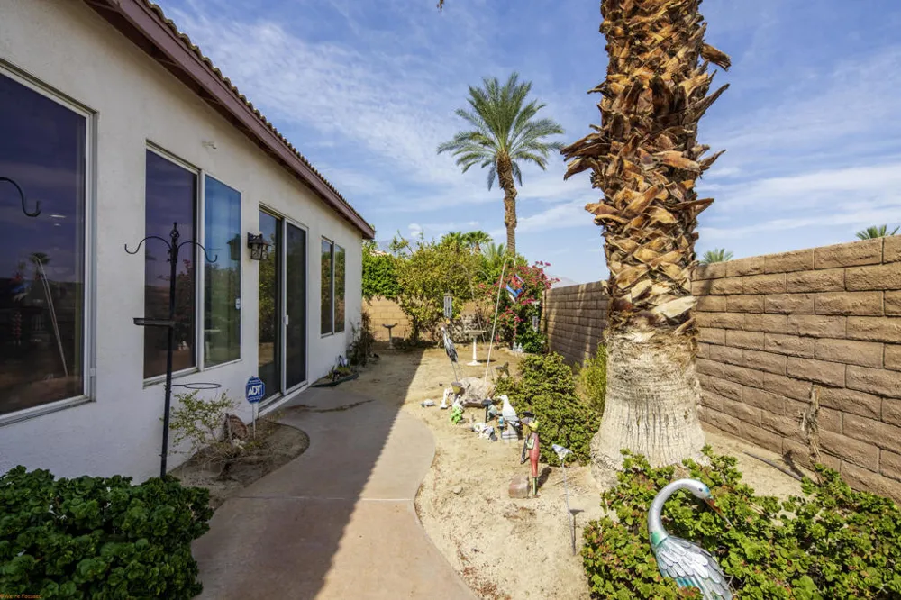 69286 Sawgrass Road Cathedral City, CA 92234