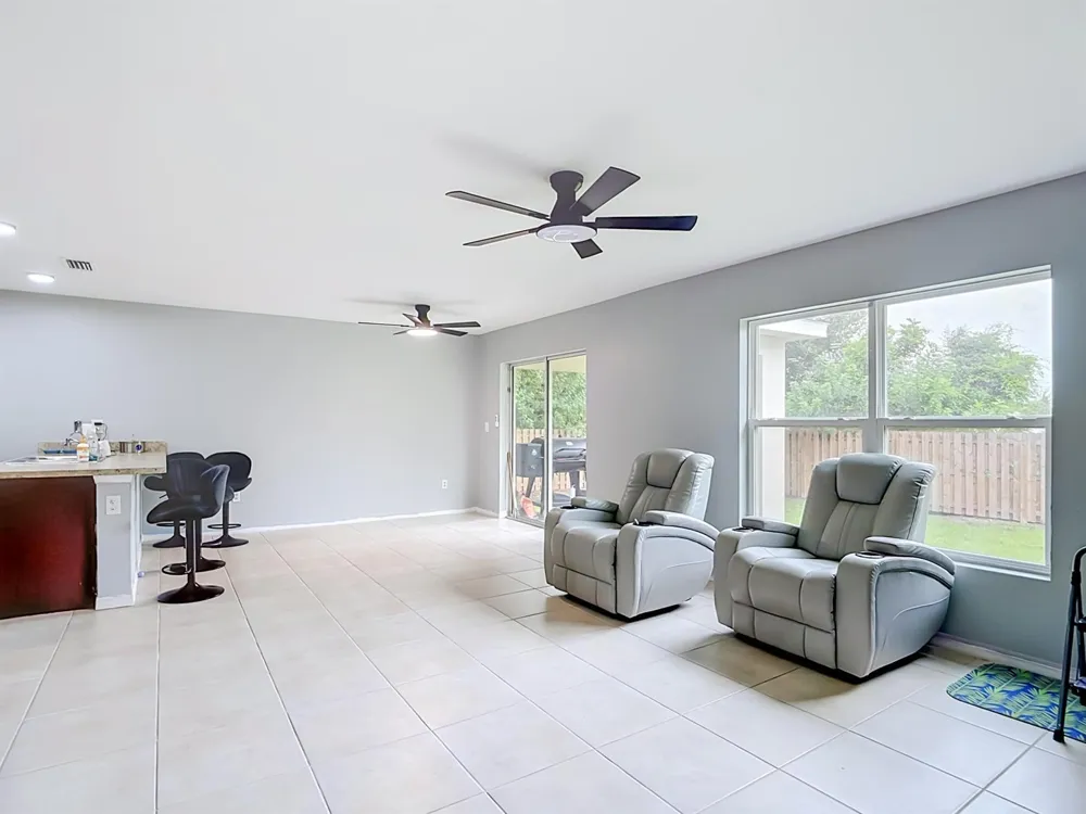 4306 NE 24TH PLACE Cape Coral, FL 33909