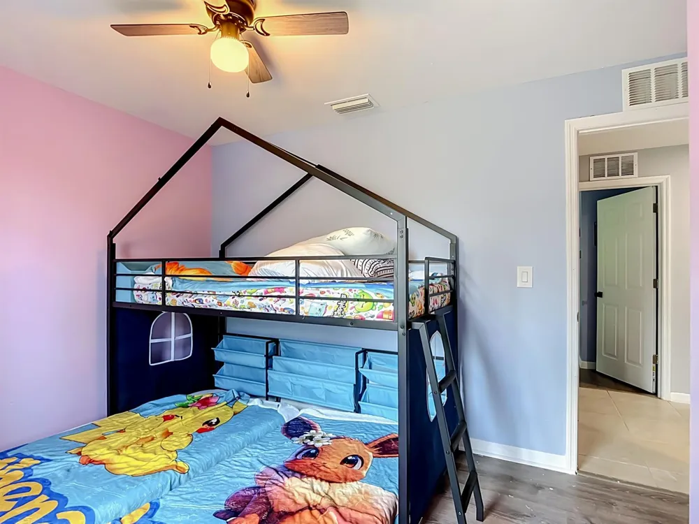 4306 NE 24TH PLACE Cape Coral, FL 33909