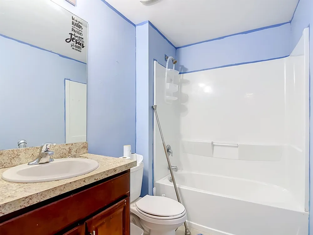 4306 NE 24TH PLACE Cape Coral, FL 33909