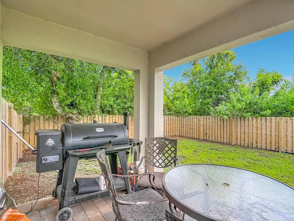4306 NE 24TH PLACE Cape Coral, FL 33909