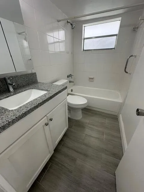 6505 Winfield Boulevard Margate, FL 33063
