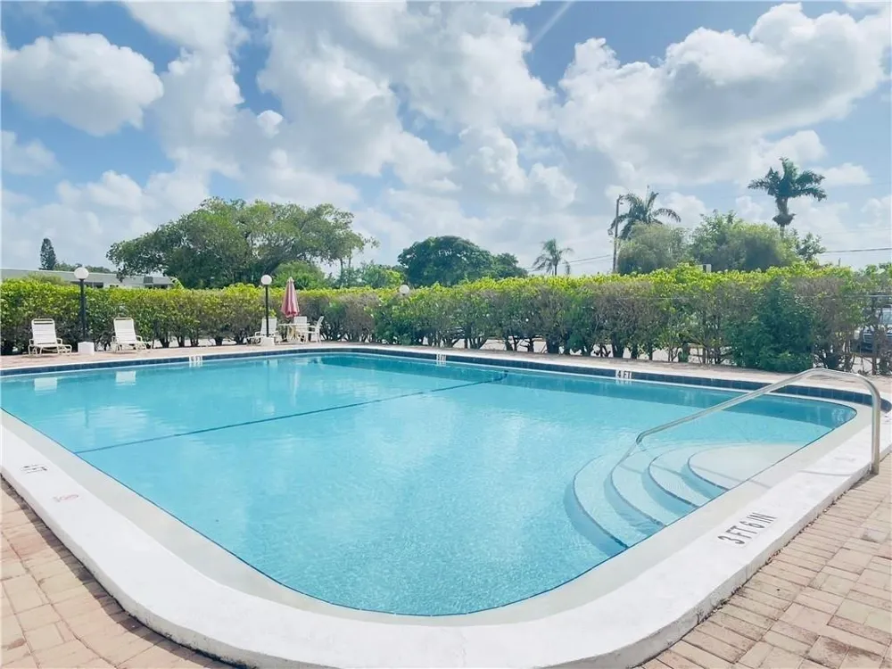 6505 Winfield Boulevard Margate, FL 33063