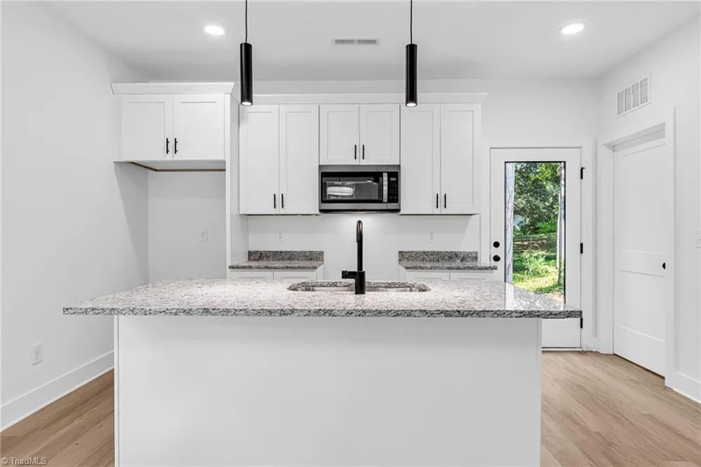 112 Yadkin Avenue Spencer, NC 28159