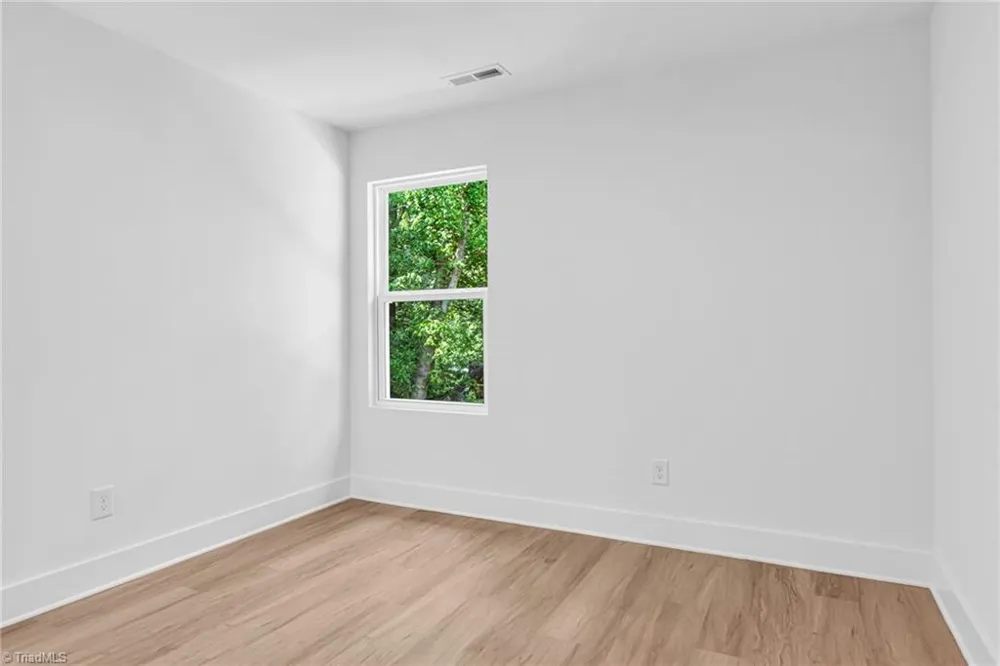 112 Yadkin Avenue Spencer, NC 28159