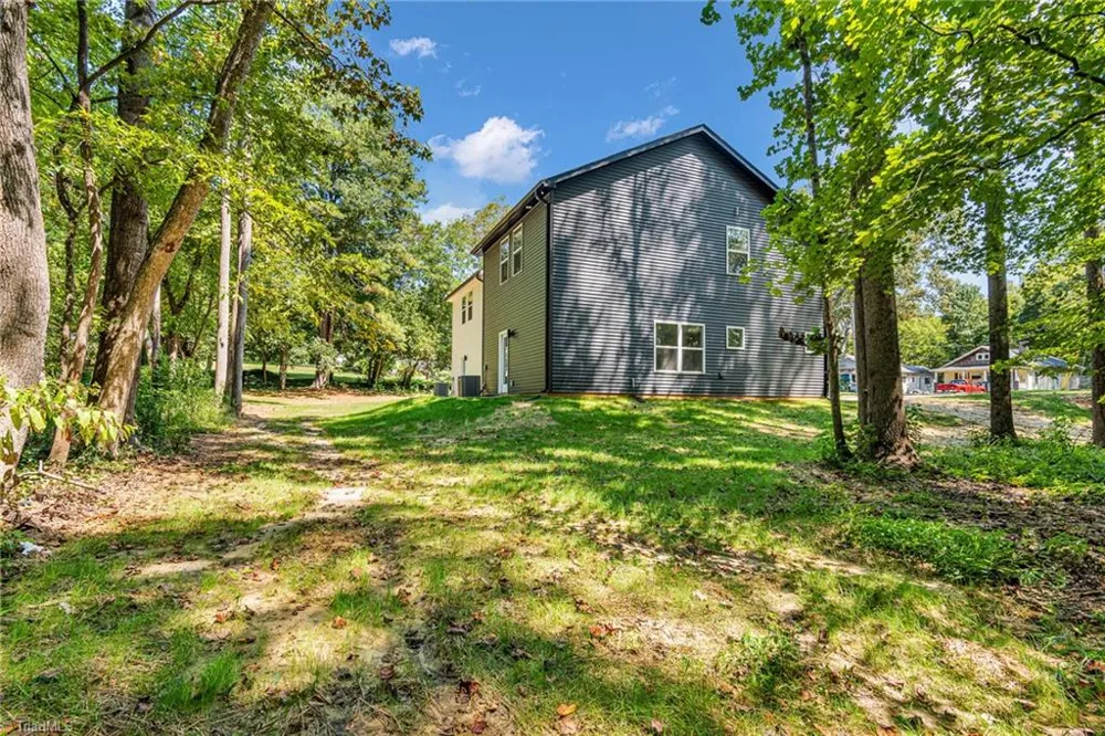 112 Yadkin Avenue Spencer, NC 28159