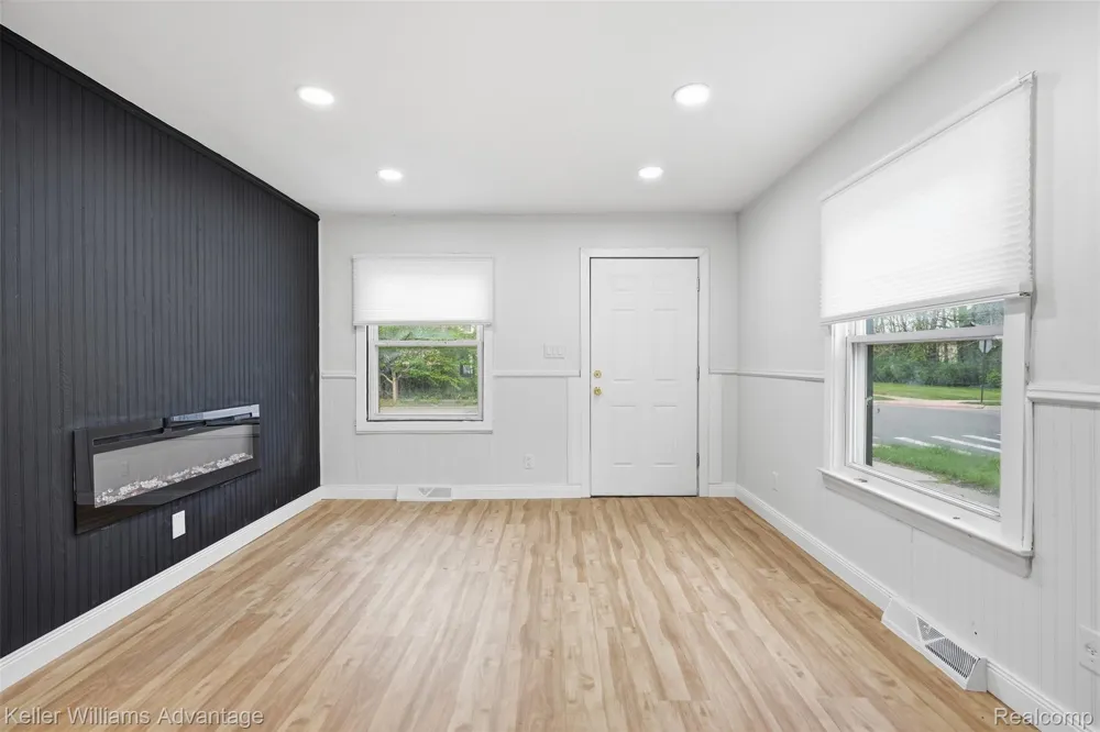 3060 Minerva Street Ferndale City, MI 48220