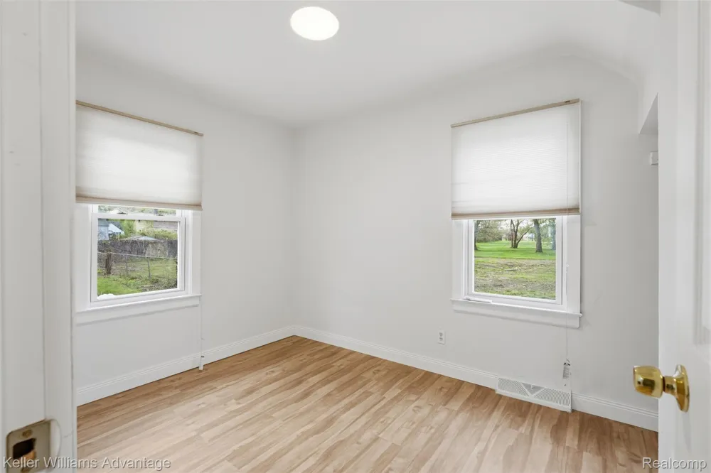 3060 Minerva Street Ferndale City, MI 48220