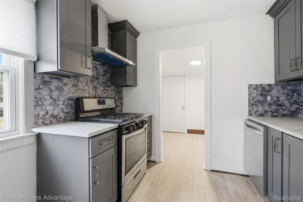 3060 Minerva Street Ferndale City, MI 48220