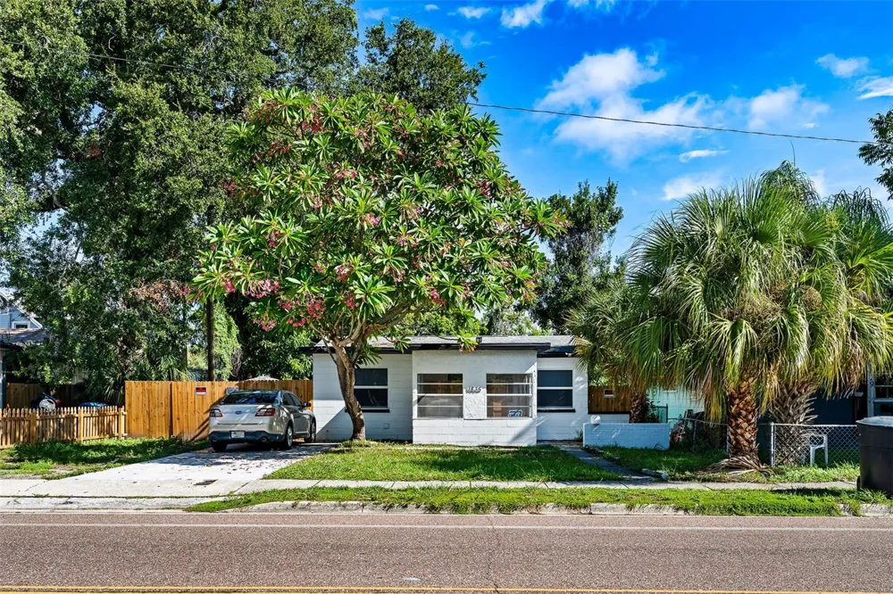 1835 15TH AVENUE S St Petersburg, FL 33712