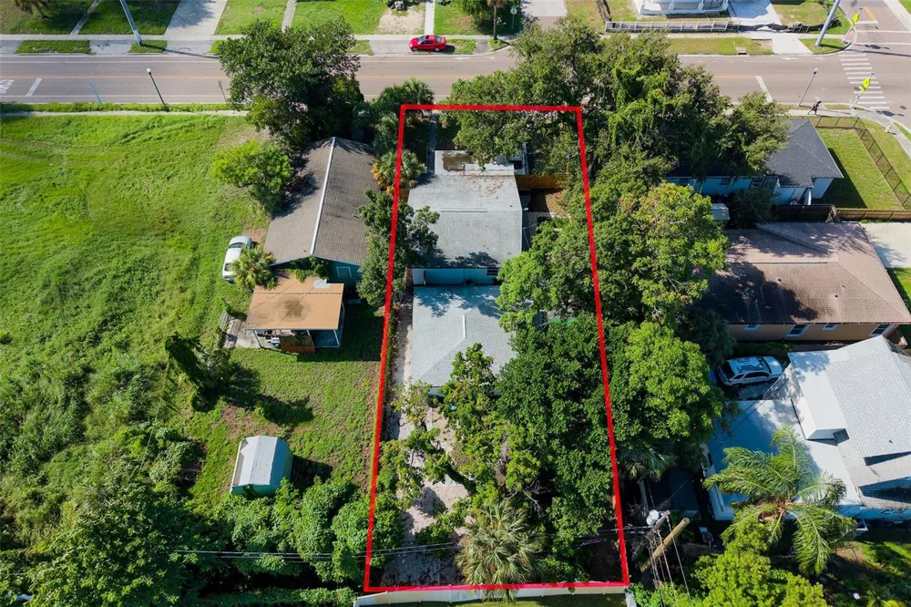 1835 15TH AVENUE S St Petersburg, FL 33712
