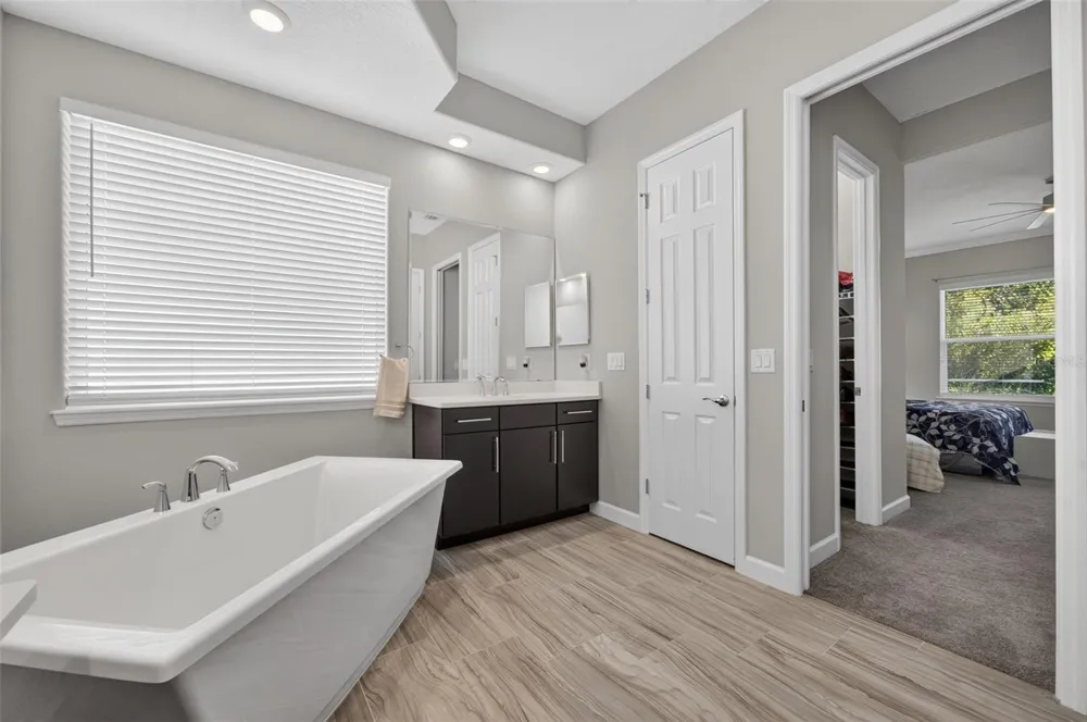 2616 LANCASTER RIDGE DRIVE Davenport, FL 33837