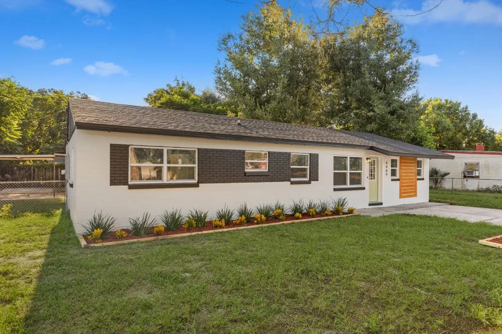 4409 DEBORD AVENUE Orlando, FL 32808