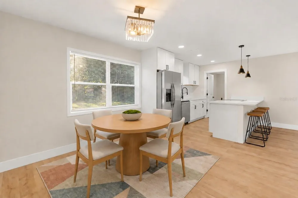 4409 DEBORD AVENUE Orlando, FL 32808