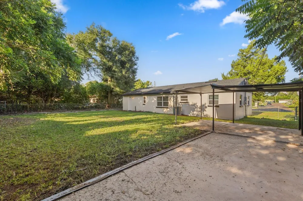 4409 DEBORD AVENUE Orlando, FL 32808
