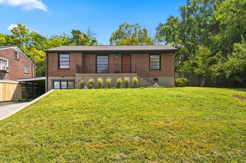 5713 Vine Ridge Drive Nashville, TN 37205