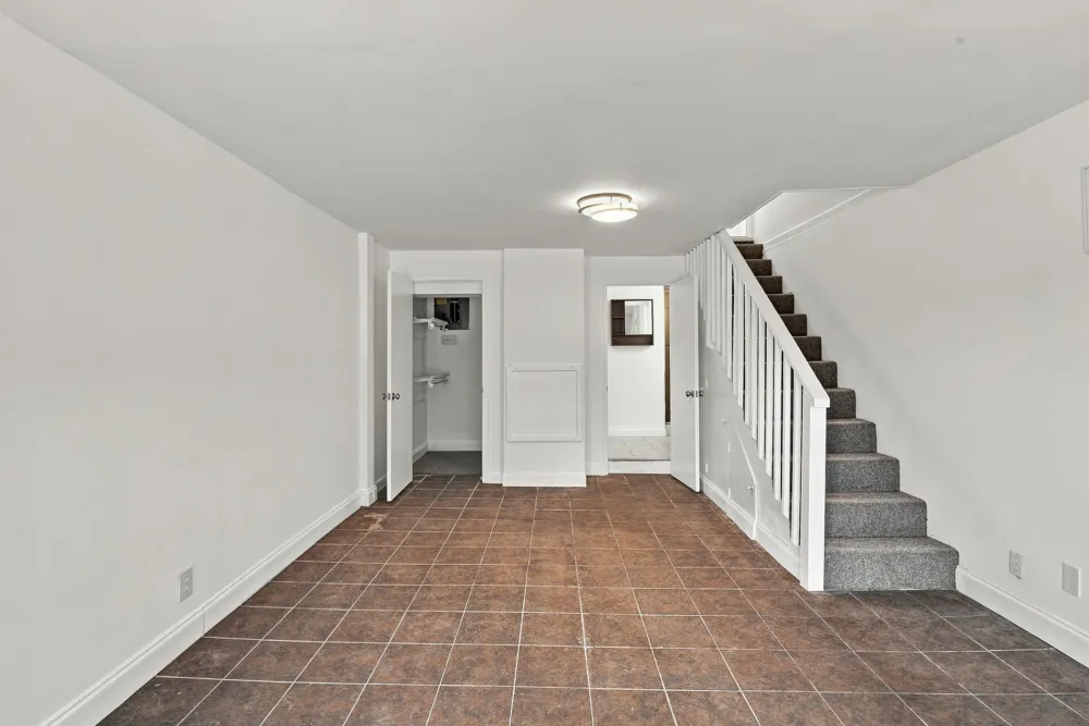 5713 Vine Ridge Drive Nashville, TN 37205