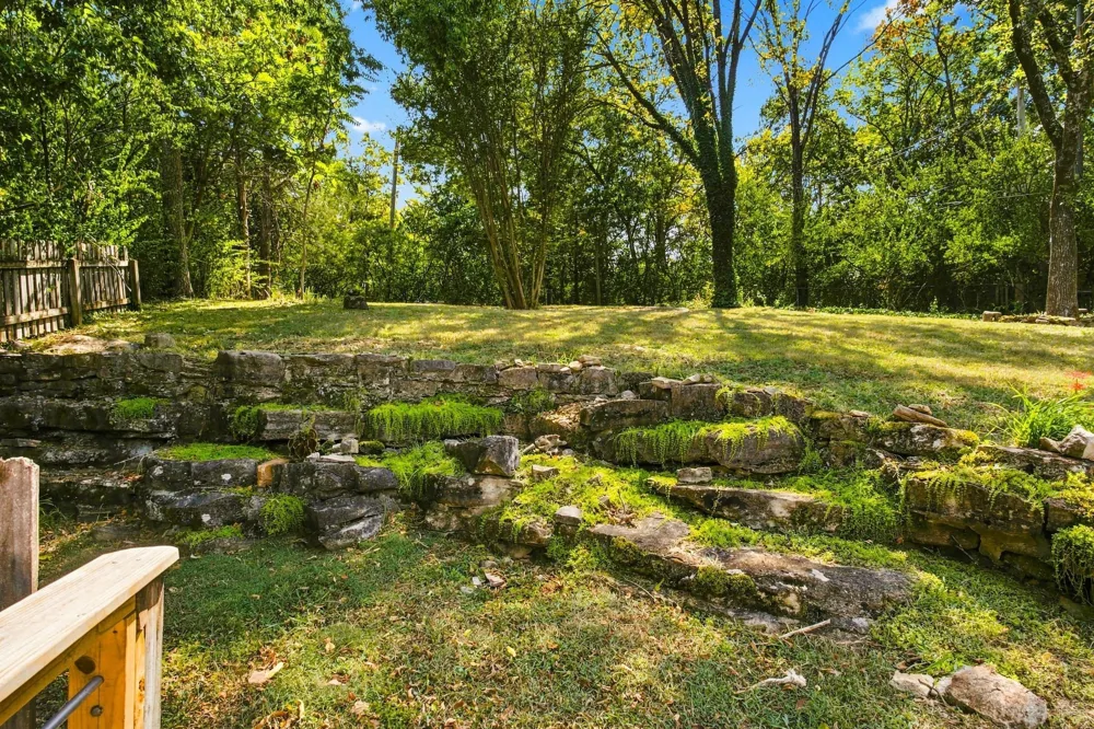 5713 Vine Ridge Drive Nashville, TN 37205