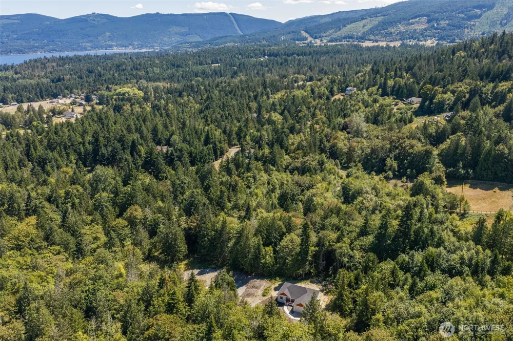 702 Chelsamish Drive Sequim, WA 98382