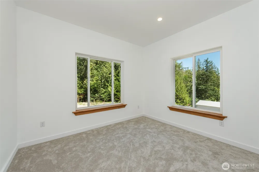 702 Chelsamish Drive Sequim, WA 98382