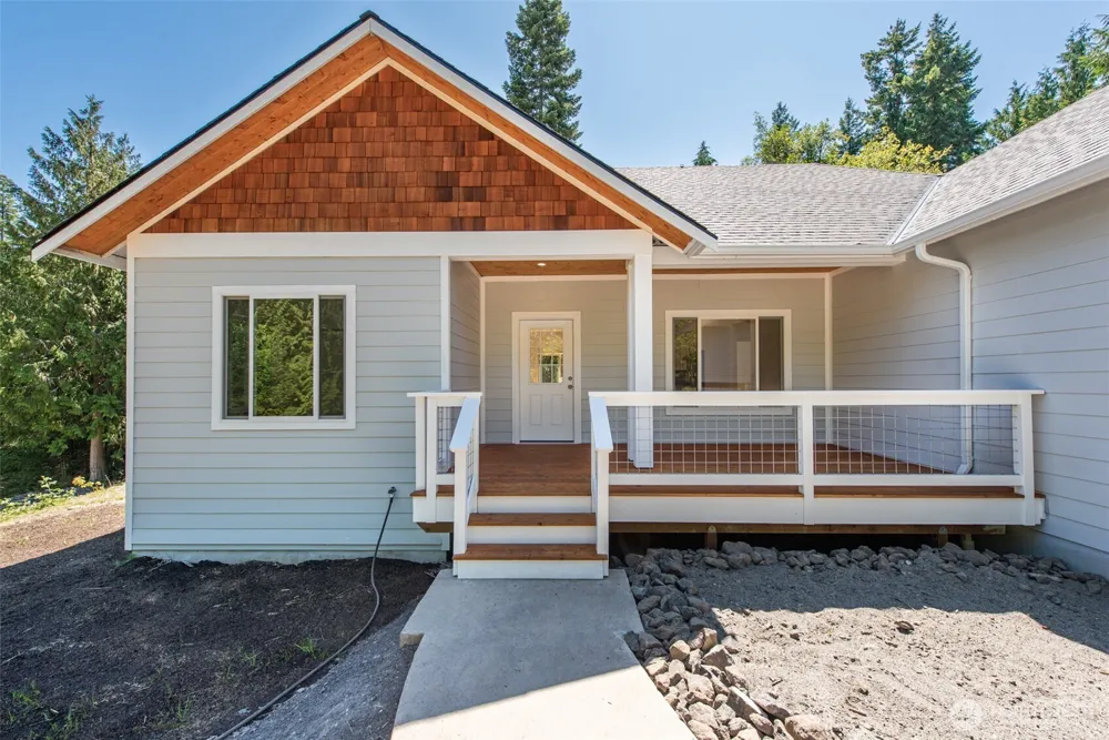 702 Chelsamish Drive Sequim, WA 98382
