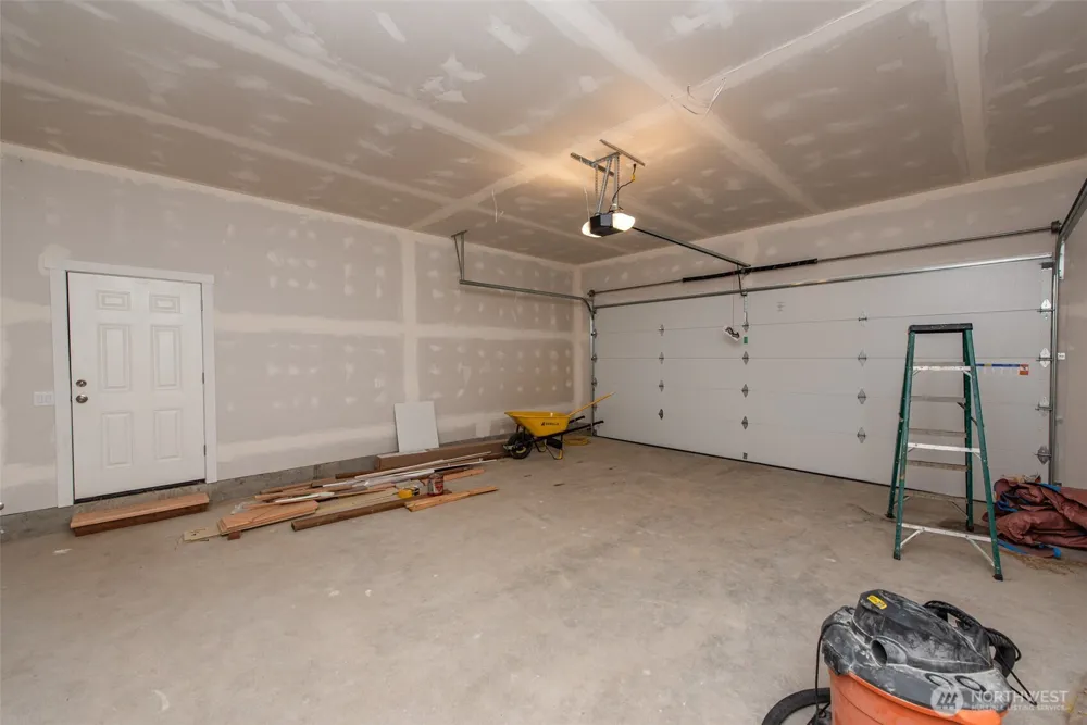 702 Chelsamish Drive Sequim, WA 98382