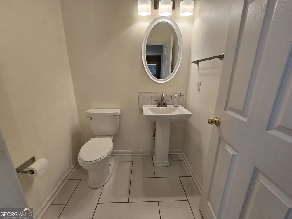 87 Columns WAY Newnan, GA 30265