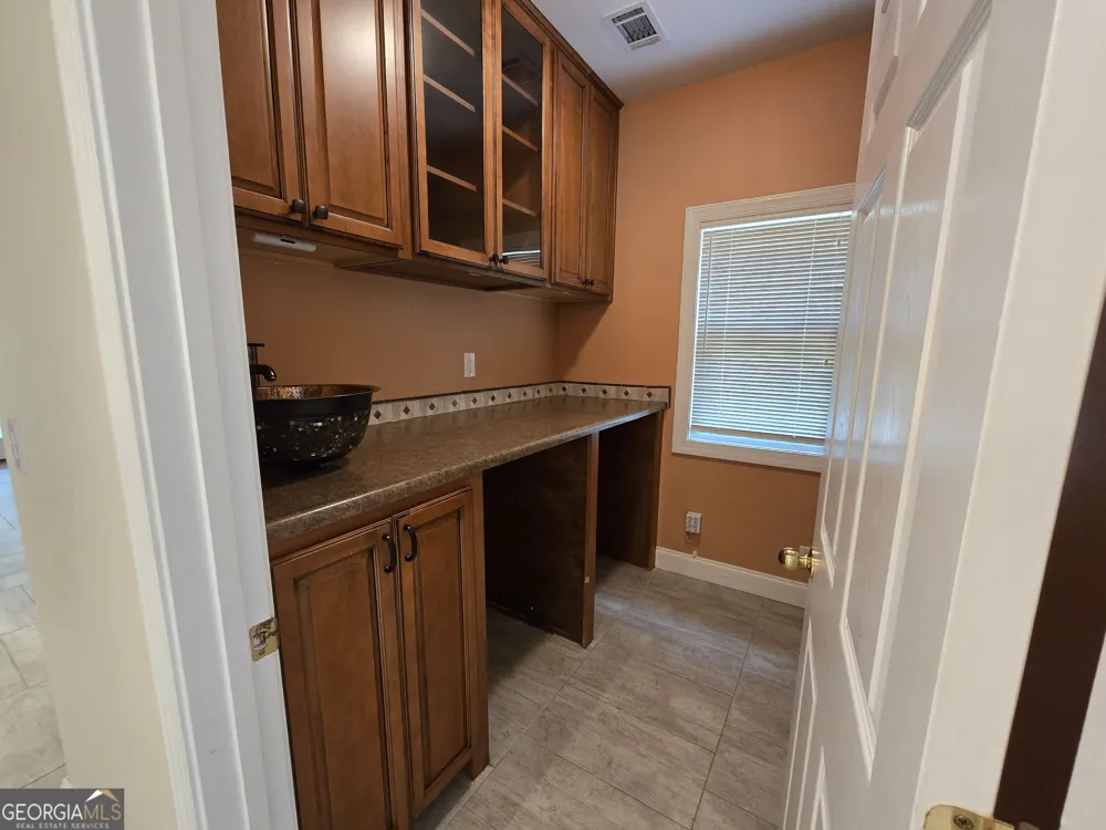 87 Columns WAY Newnan, GA 30265
