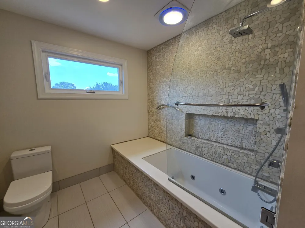 87 Columns WAY Newnan, GA 30265