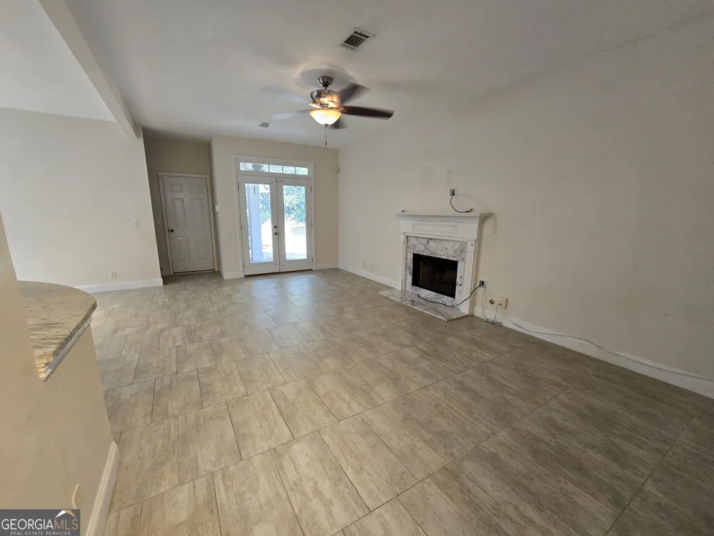 87 Columns WAY Newnan, GA 30265