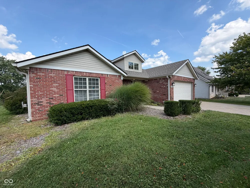 10048 Ironway Drive Indianapolis, IN 46239