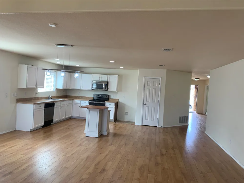 3208 Sadie Trail Fort Worth, TX 76137
