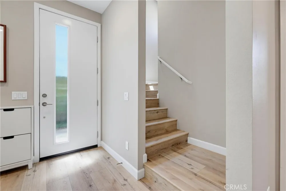 2125 Evans Costa Mesa, CA 92627