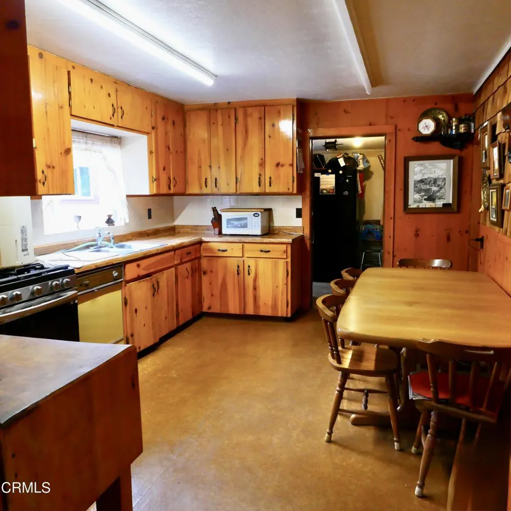 19231 Summers Lane Fort Bragg, CA 95437