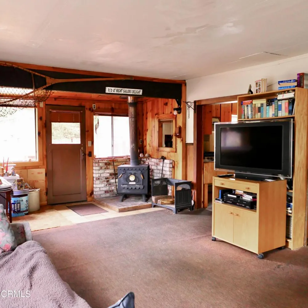19231 Summers Lane Fort Bragg, CA 95437