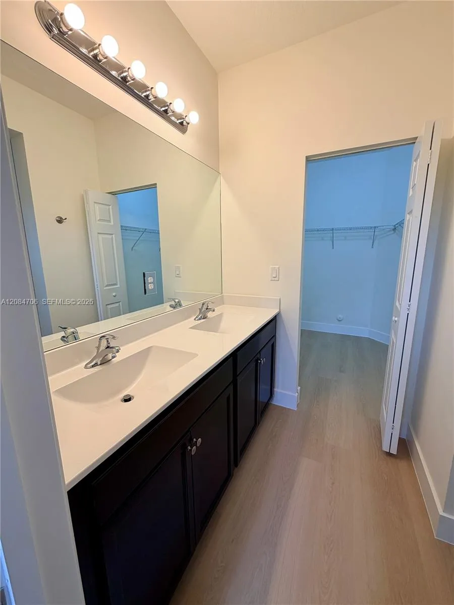 Address Not Shown Davie, FL 33314