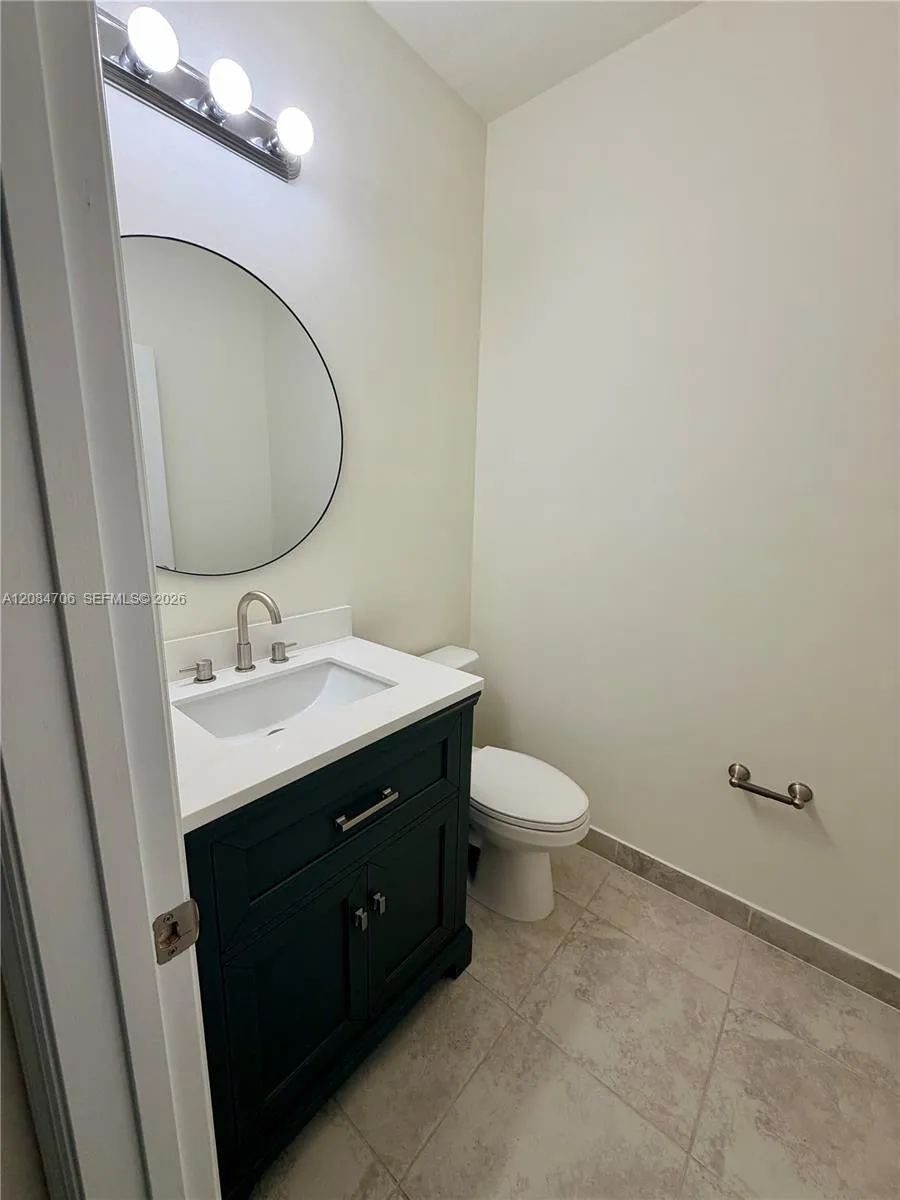 Address Not Shown Davie, FL 33314