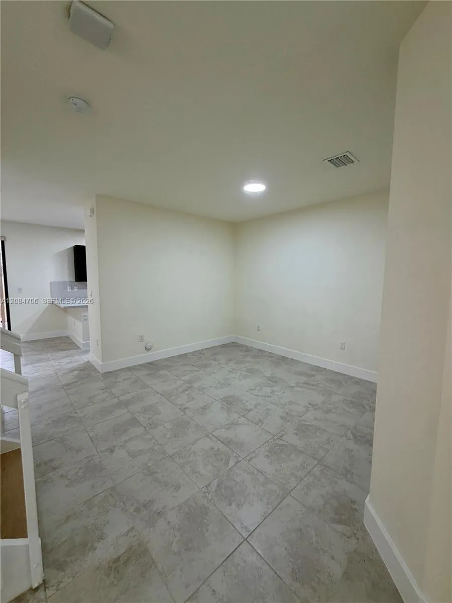 Address Not Shown Davie, FL 33314