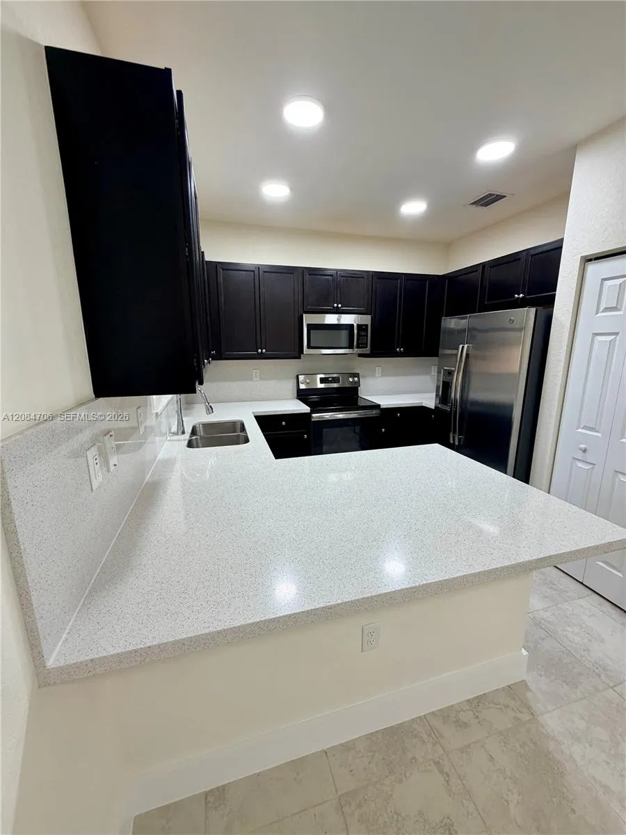 Address Not Shown Davie, FL 33314