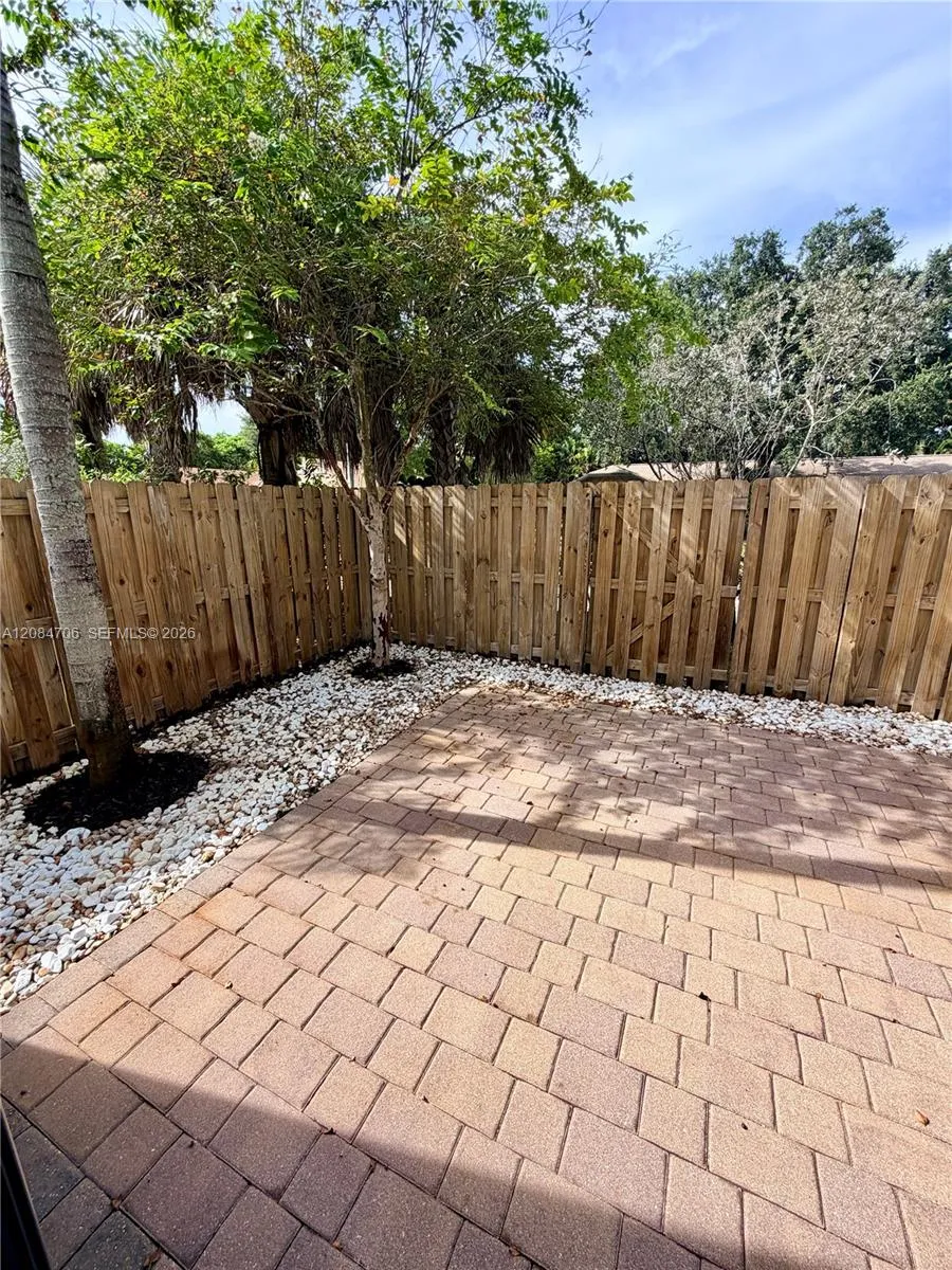 Address Not Shown Davie, FL 33314