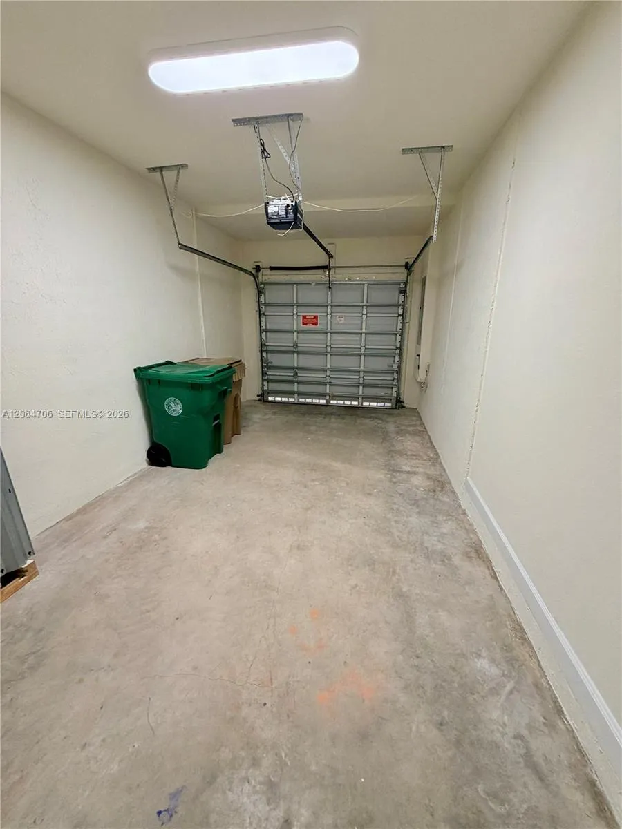 Address Not Shown Davie, FL 33314